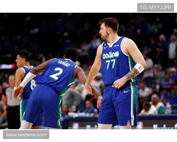 奇才记者称特雷杨本赛季出战场次或受限引发联盟关注球迷热议前景